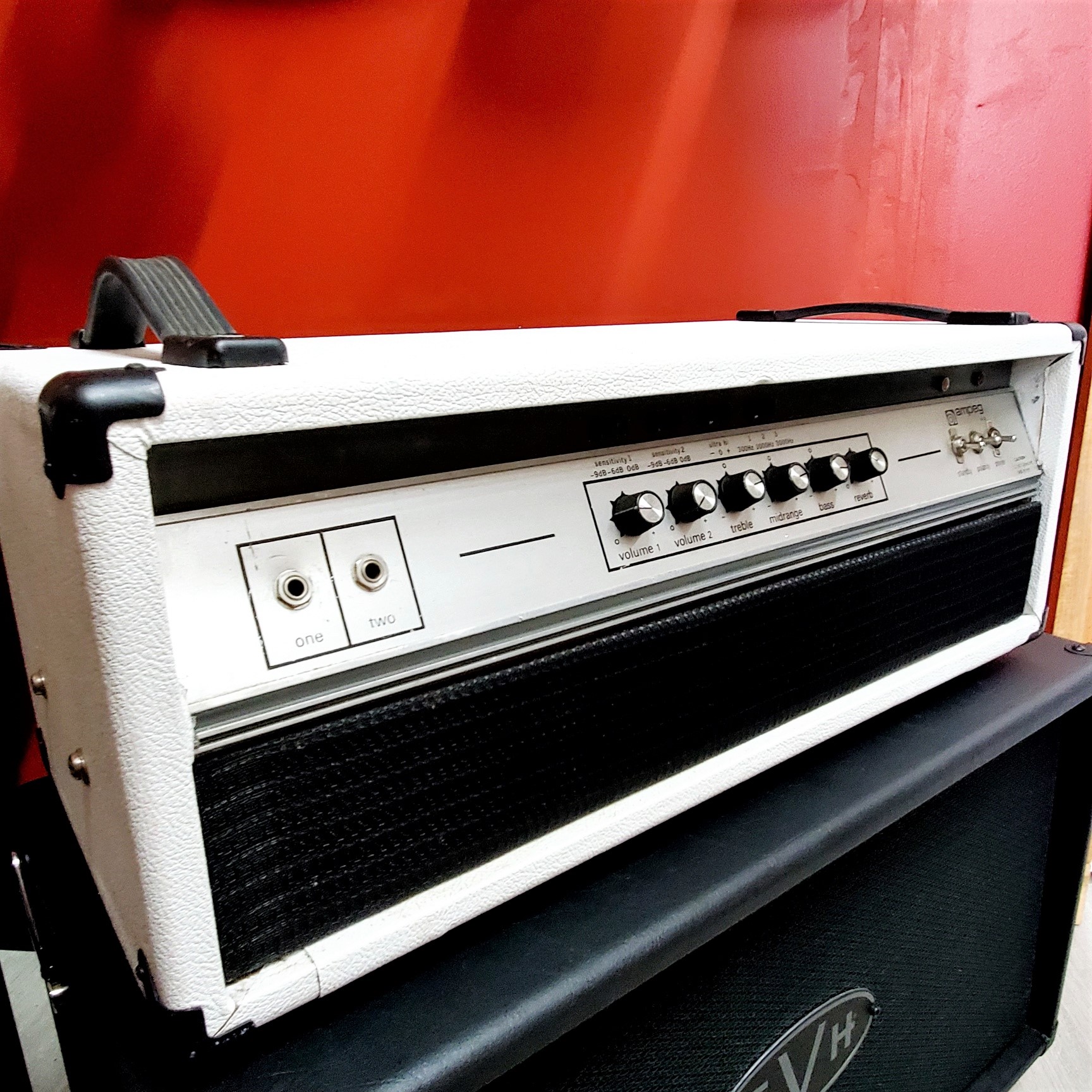 Georgetown MusicVintage 1970s Ampeg V4 Amplifier Head