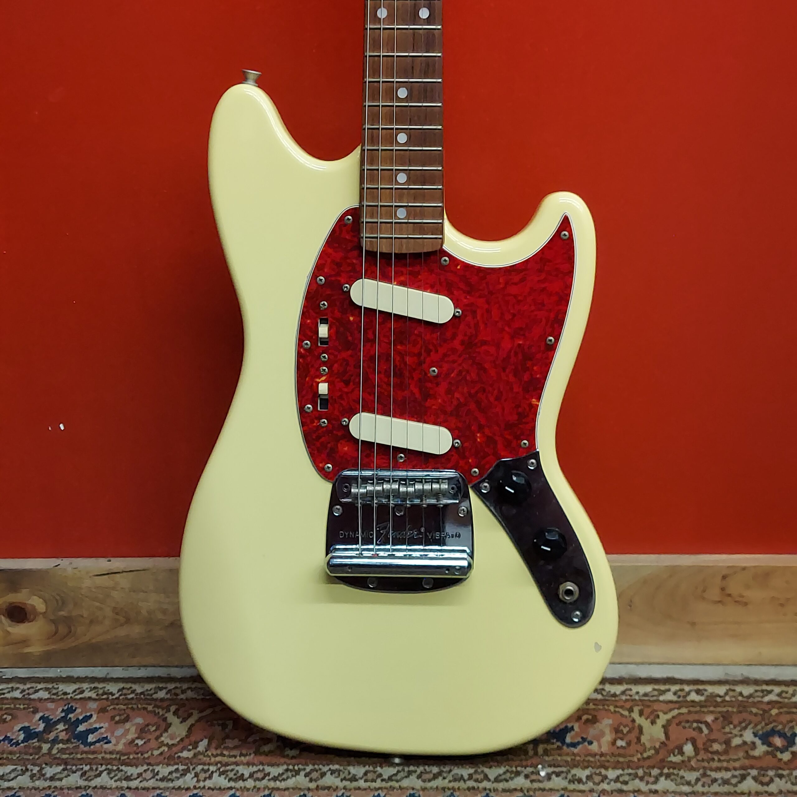 Fender Mustang MG-69 Crafted in Japan
